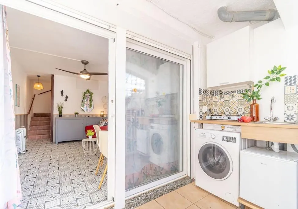 Semesterbostad A16-Casa Con Barbacoa En La Playa Villa Empuriabrava Spanien